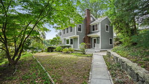 Homes for sale in Norwalk, CT | 9 Trailside Dr, Norwalk, CT 06851 | MLS# 24120459