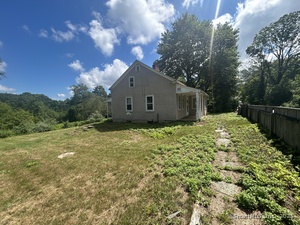 Homes for sale in Bethany, CT | 34 Beacon Rd, Bethany, CT 06524 | MLS# 24120519