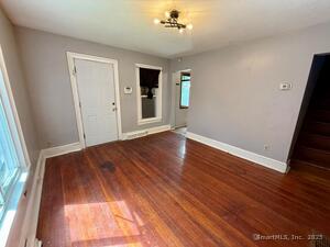 Homes for sale in Waterbury, CT | 17 City Mills Ln, Waterbury, CT 06704 | MLS# 24120372