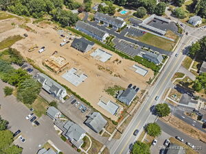 Homes for sale in Clinton, CT | 151   153 East Main St #12, Clinton, CT 06413 | MLS# 24106568