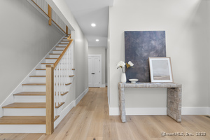 Homes for sale in Avon, CT | 455 Lovely St, Avon, CT 06001 | MLS# 24120165