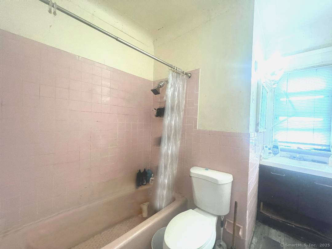 Homes for sale in Bridgeport, CT | 357 Park Ave, Bridgeport, CT 06604 | MLS# 24121000