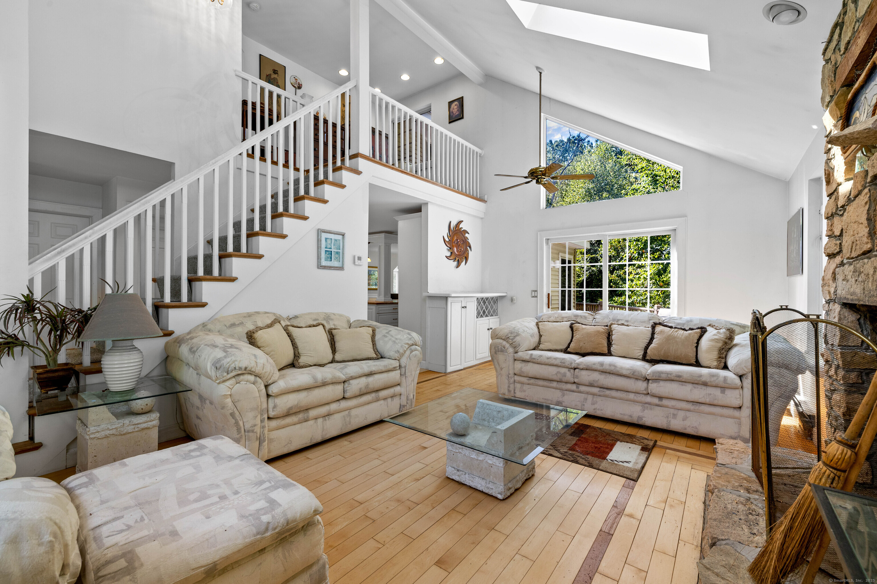 332 Lantern Hill Road