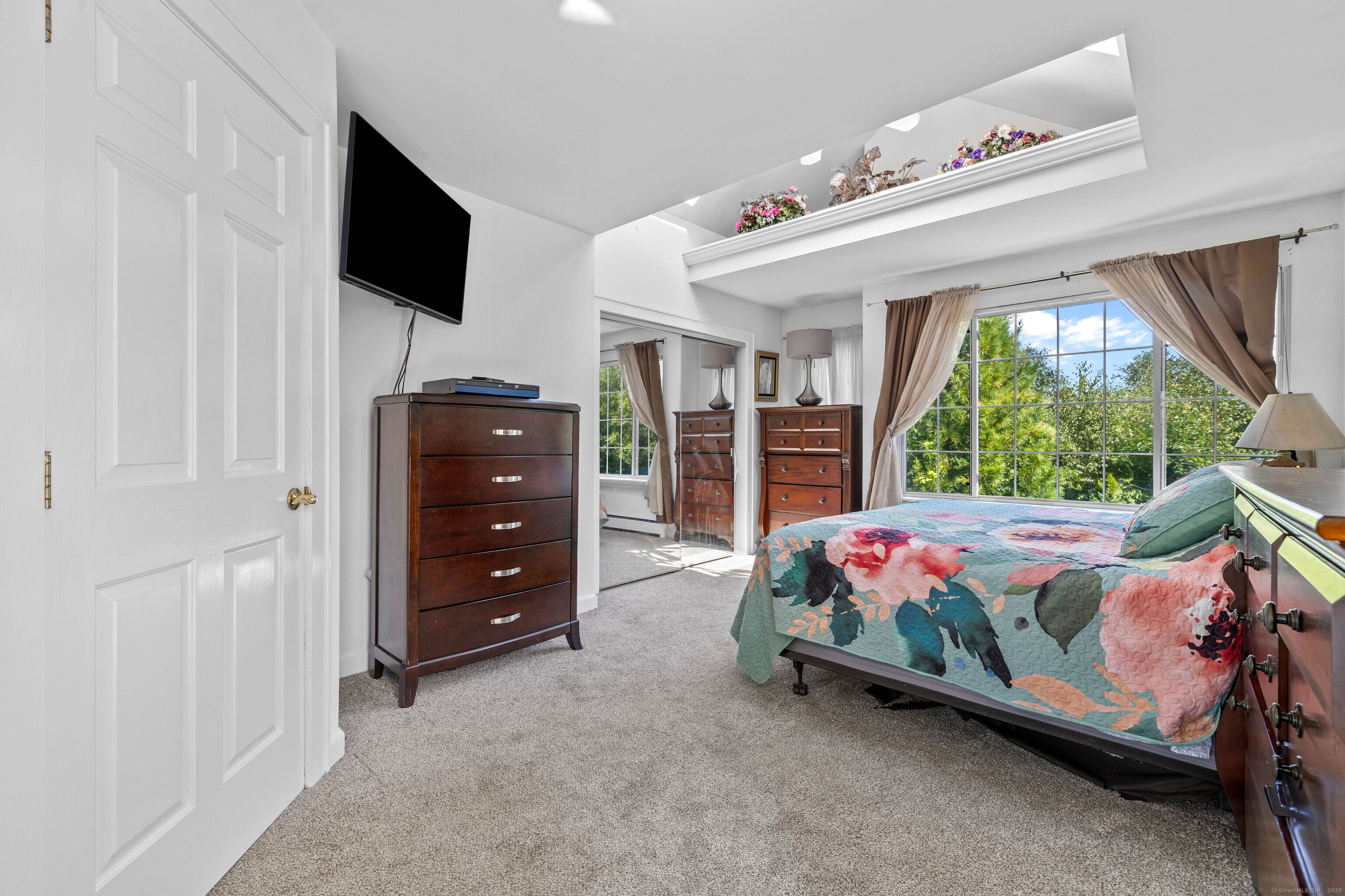 332 Lantern Hill Road
