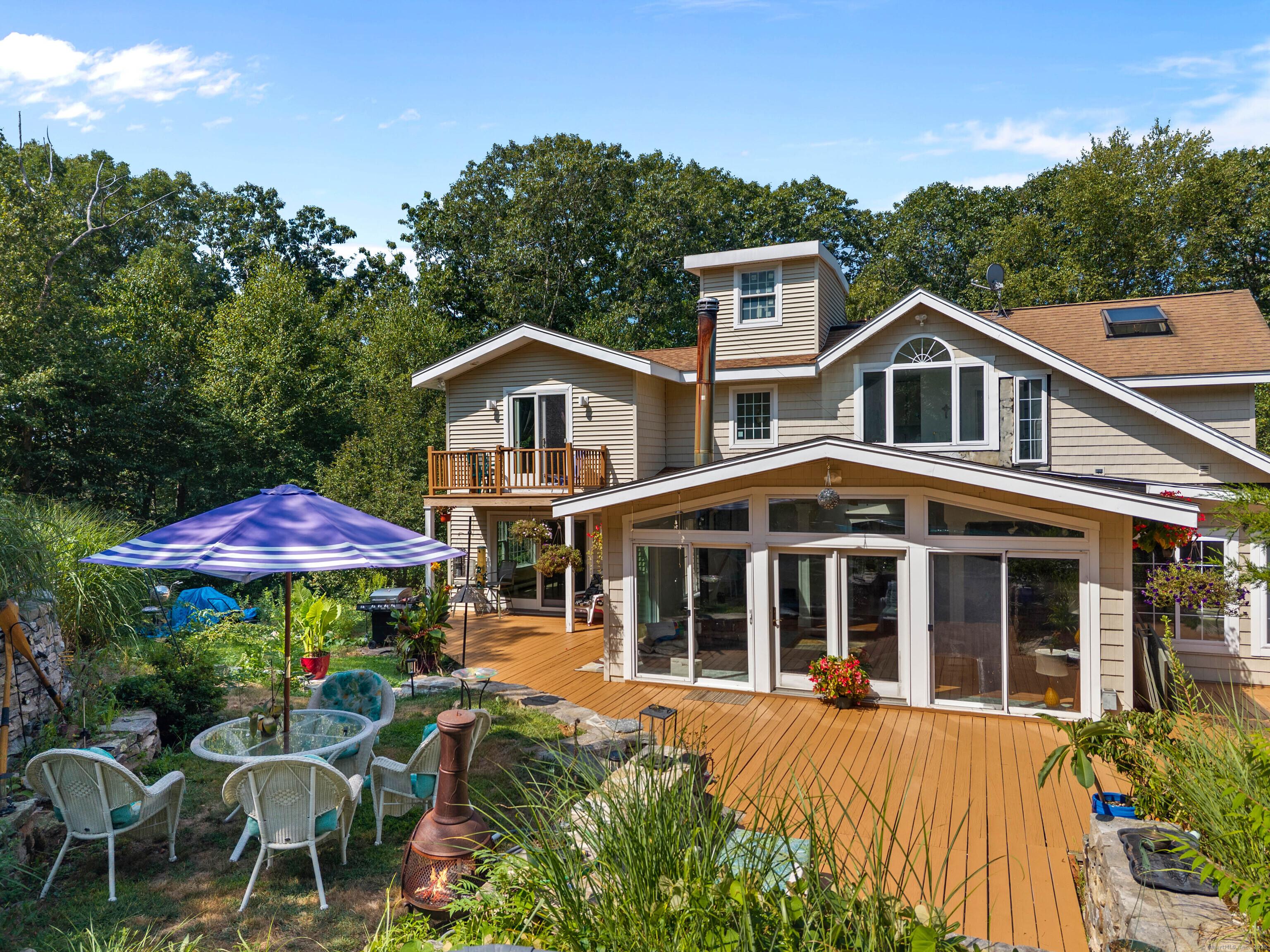 332 Lantern Hill Road
