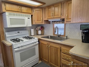 Homes for sale in Griswold, CT | 262 Shetucket Turnpike #80, Griswold, CT 06351 | MLS# 24066936