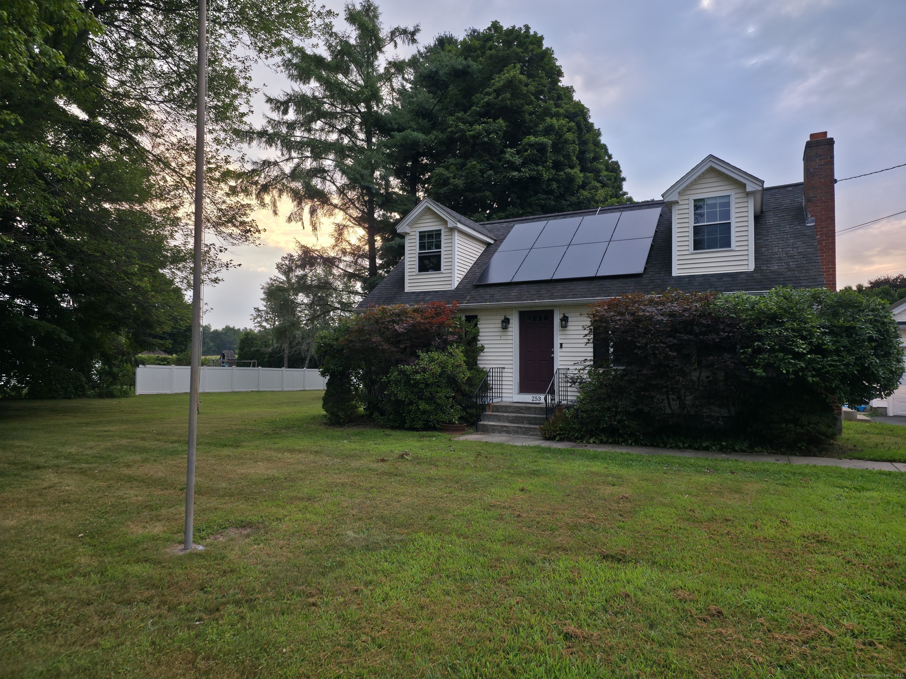 253 East, East Windsor, 06016, 4 Bedrooms Bedrooms, ,2 BathroomsBathrooms,Single Family For Sale,For Sale,East,24109528