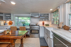 Homes for sale in Salisbury, CT | 40 Valley Rd, Salisbury, CT 06039 | MLS# 24121097