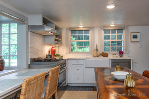 Homes for sale in Salisbury, CT | 40 Valley Rd, Salisbury, CT 06039 | MLS# 24121097