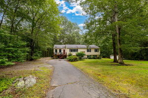 Homes for sale in Colchester, CT | 74 Pinebrook Rd, Colchester, CT 06415 | MLS# 24096711