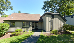 Homes for sale in Southbury, CT | 170 Heritage Vlg #B, Southbury, CT 06488 | MLS# 24121047