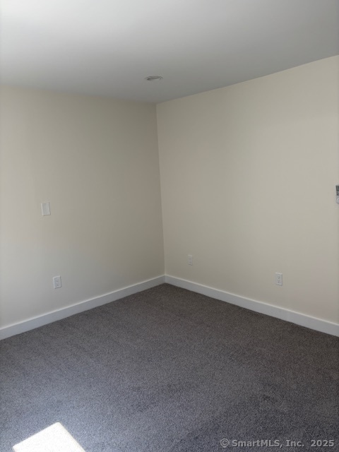 70 Dyke, Stamford, 06902, 2 Bedrooms Bedrooms, 0 ,1 BathroomBathrooms,Residential Rental,For Sale,Dyke,0,24102408