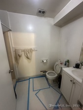 Homes for sale in Norwalk, CT | 14 Sniffen St, Norwalk, CT 06851 | MLS# 24121099