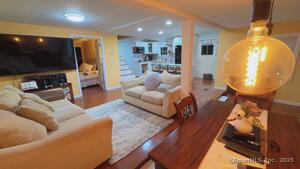 Homes for sale in Woodbury, CT | 54 Mountain Rd, Woodbury, CT 06798 | MLS# 24117088