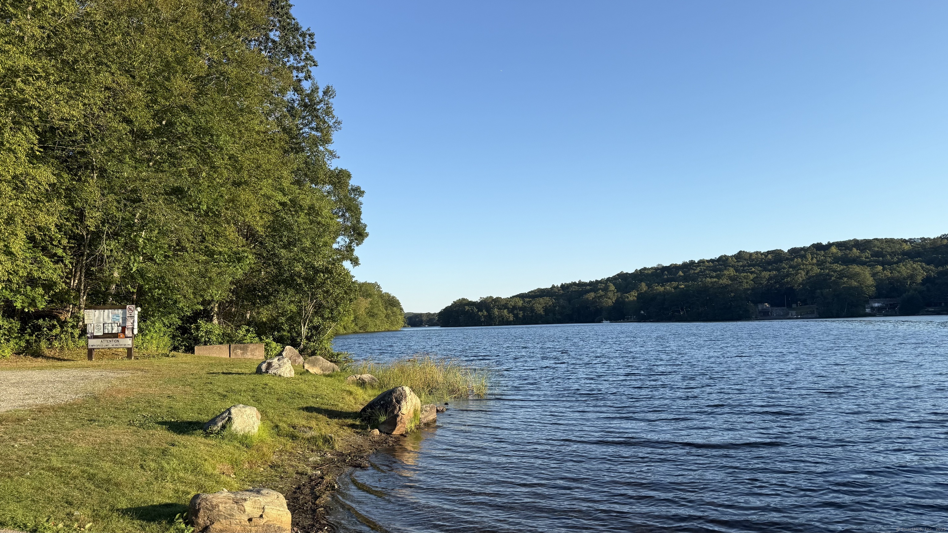 Homes for sale in Ledyard, CT | 74 Homestead Rd, Ledyard, CT 06339 | MLS# 24121451