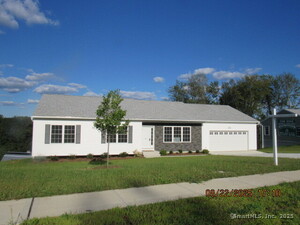 Homes for sale in Naugatuck, CT | 73 Warm Earth Rd, Naugatuck, CT 06770 | MLS# 24068271