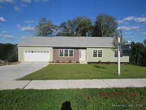 Homes for sale in Naugatuck, CT | 57 Warm Earth Rd, Naugatuck, CT 06770 | MLS# 24067542