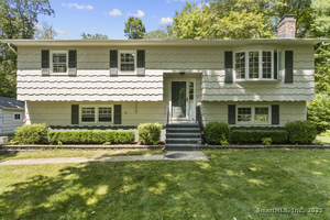 Homes for sale in Southbury, CT | 575 N Georges Hill Rd, Southbury, CT 06488 | MLS# 24121437