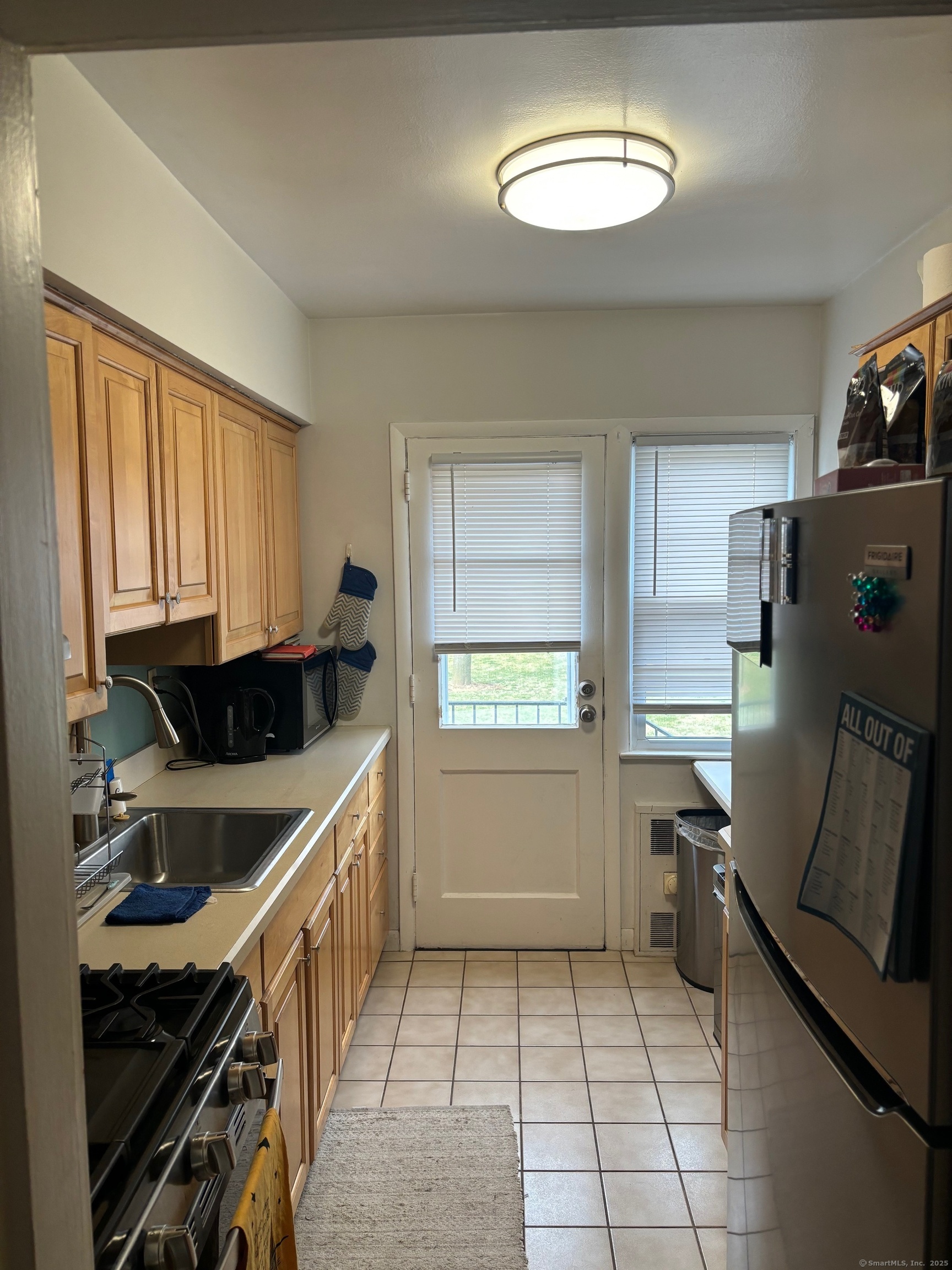 242 Glenbrook Road, Stamford, Connecticut photo 1