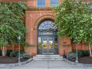 25 Grand Street, Unit APT 203
