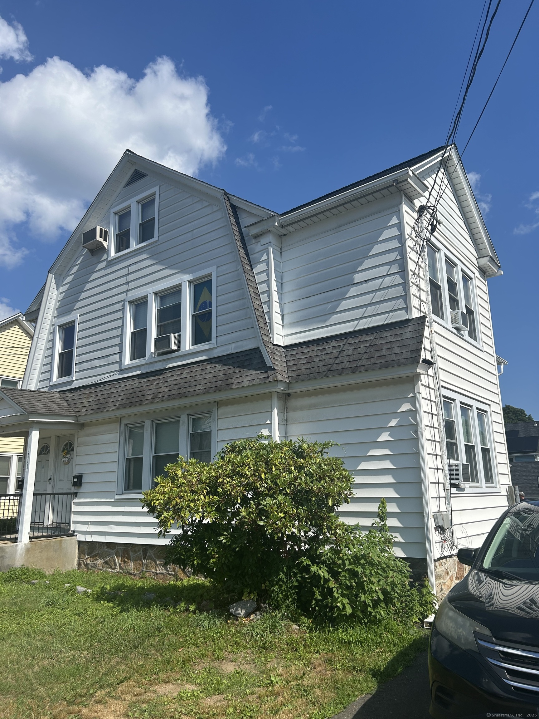 Homes for sale in Bridgeport, CT | 1515 Capitol Ave, Bridgeport, CT 06604 | MLS# 24119511