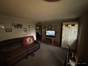 Homes for sale in Killingly, CT | 6 Orleans Ave, Killingly, CT 06239 | MLS# 24122105