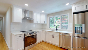 Homes for sale in Farmington, CT | 16 Petemont Dr, Farmington, CT 06032 | MLS# 24122511