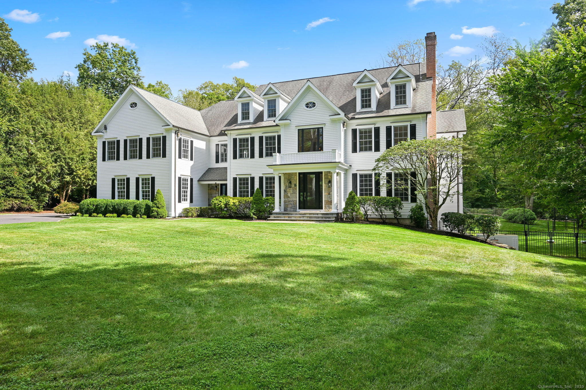 340 Turtle Back Road, New Canaan, Connecticut photo 1