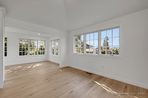 Homes for sale in Madison, CT | 15 Highland Ter, Madison, CT 06443 | MLS# 24121616