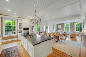 Homes for sale in Norwalk, CT | 166 Rowayton Ave #2, Norwalk, CT 06853 | MLS# 24120144