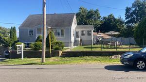 Homes for sale in Bridgeport, CT | 15 Edwards St, Bridgeport, CT 06606 | MLS# 24110963