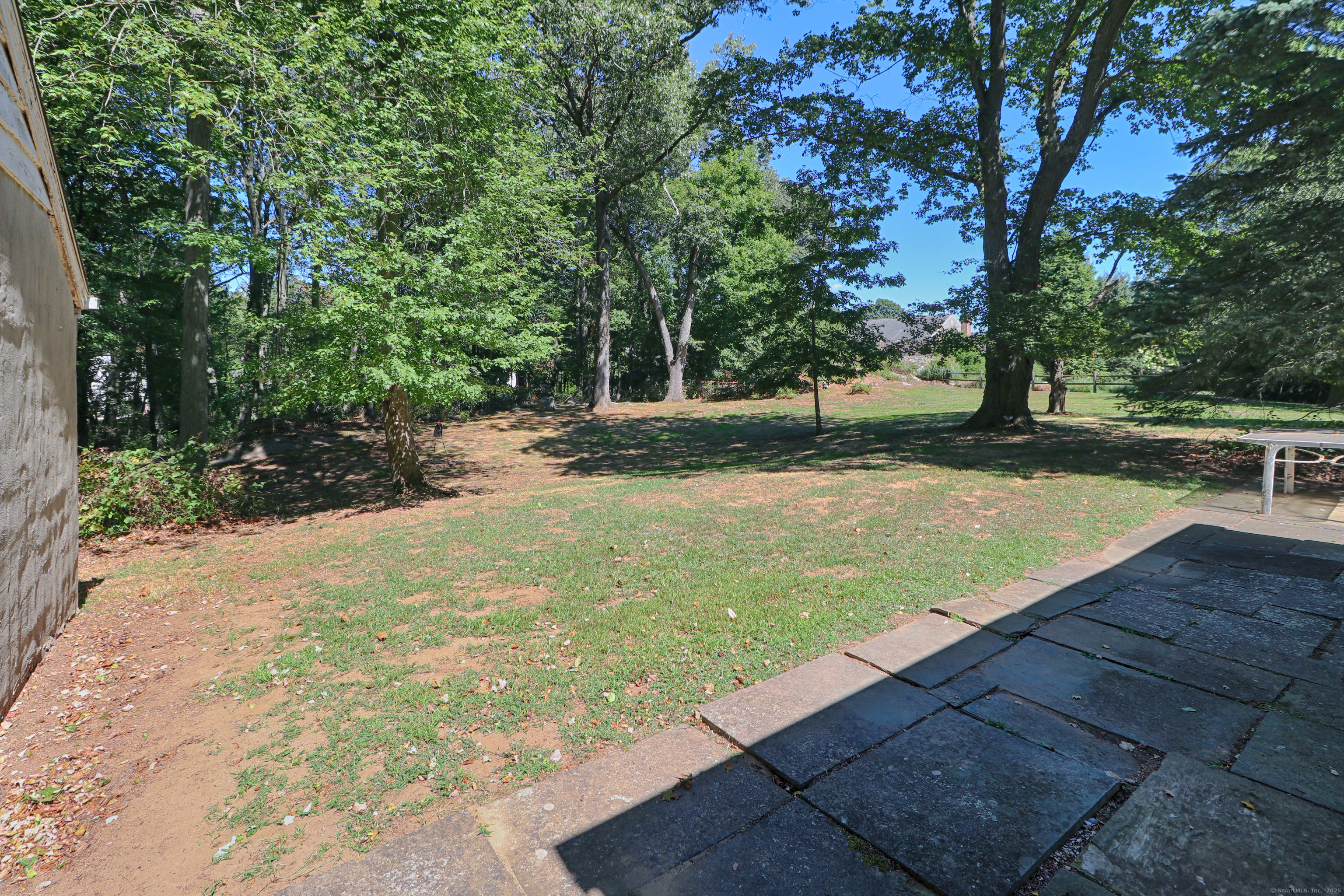 Photo 9 of 20 Ermine Street, Fairfield, CT