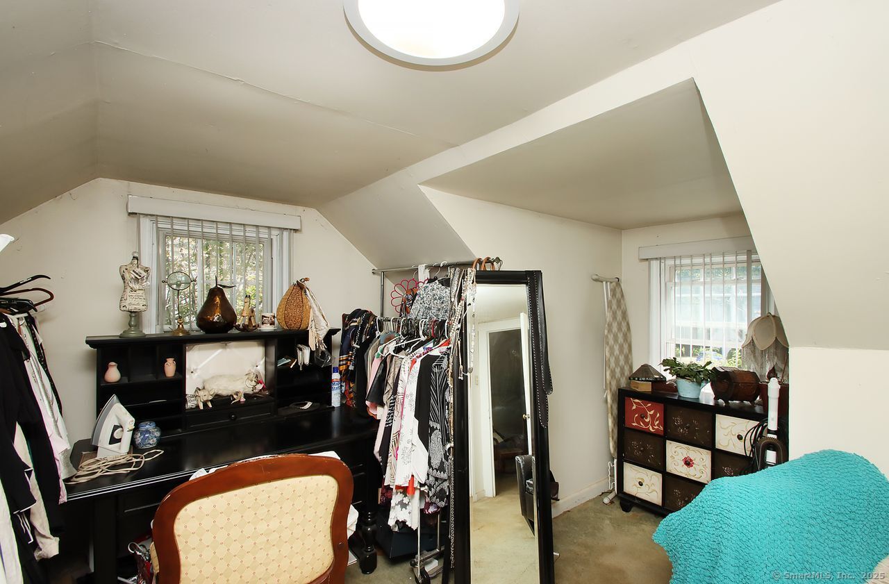 Photo 21 of 520 Hartford Turnpike, Hamden, CT