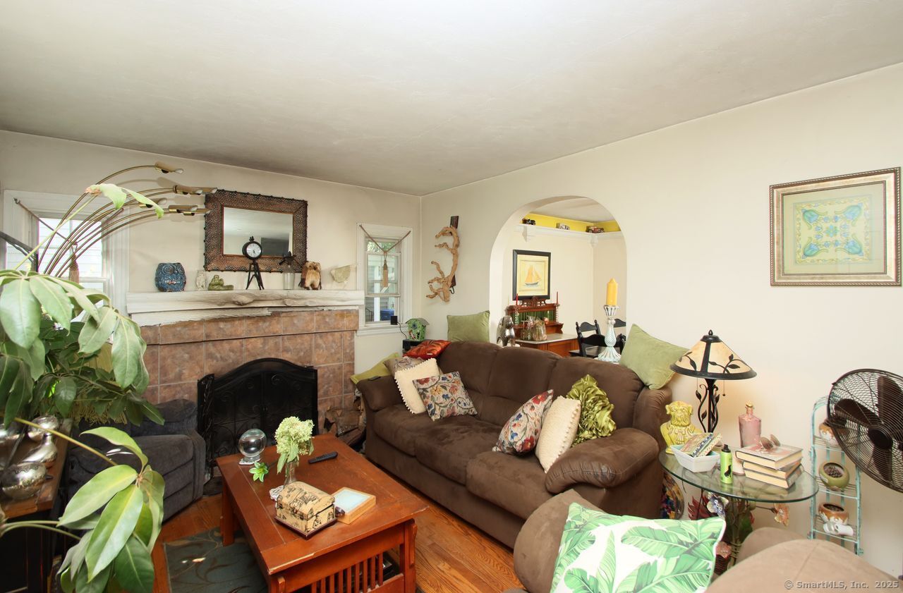 Photo 6 of 520 Hartford Turnpike, Hamden, CT