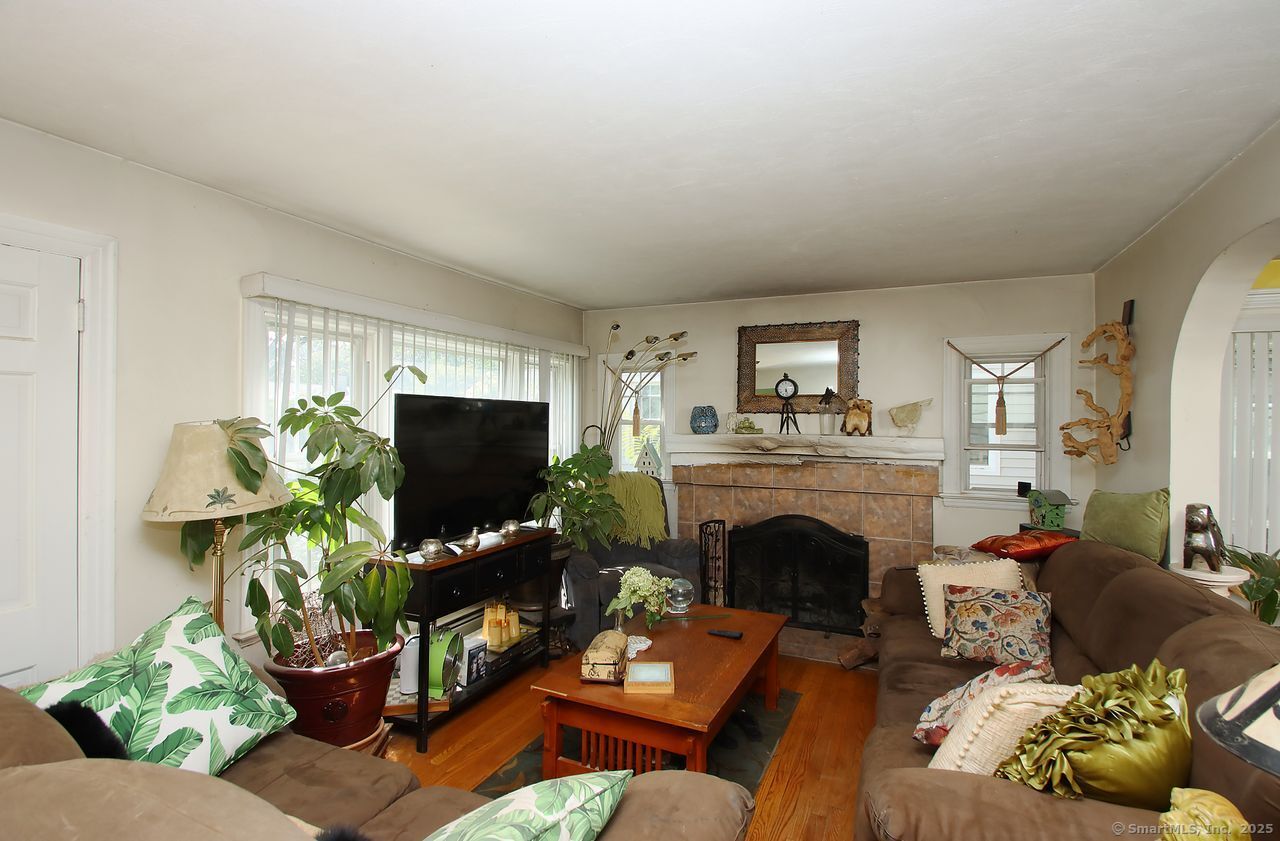 Photo 7 of 520 Hartford Turnpike, Hamden, CT