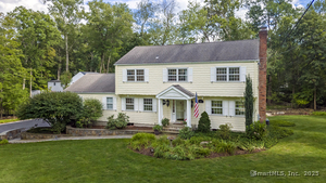 33 Pequot Trail