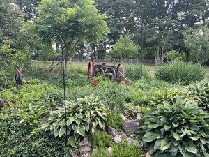 Homes for sale in Middlebury, CT | 126 Colonial Ave, Middlebury, CT 06762 | MLS# 24122855