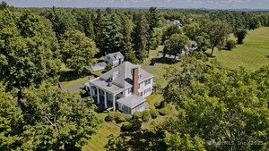 Homes for sale in Suffield, CT | 300 S Main St, Suffield, CT 06078 | MLS# 24122515