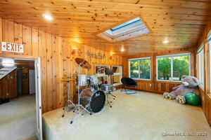 Homes for sale in Ridgefield, CT | 26 Wilridge Rd, Ridgefield, CT 06877 | MLS# 24122961