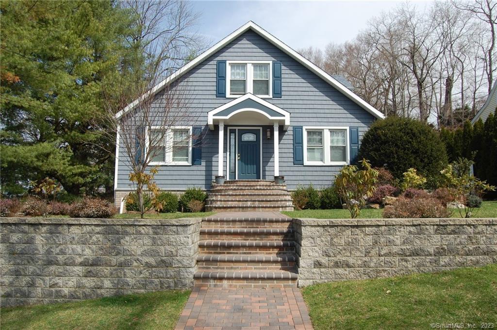 14 Stark Place, Stamford, Connecticut photo 1