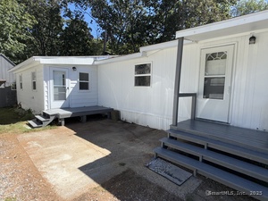 Homes for sale in Clinton, CT | 133 W Main St #TRLR A9, Clinton, CT 06413 | MLS# 24122376