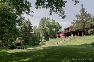 Homes for sale in Southbridge, MA | 1023 N Woodstock Rd, Southbridge, MA 01550 | MLS# 24123052