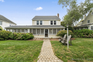 Homes for sale in Clinton, CT | 21 West Walk, Clinton, CT 06413 | MLS# 24122075