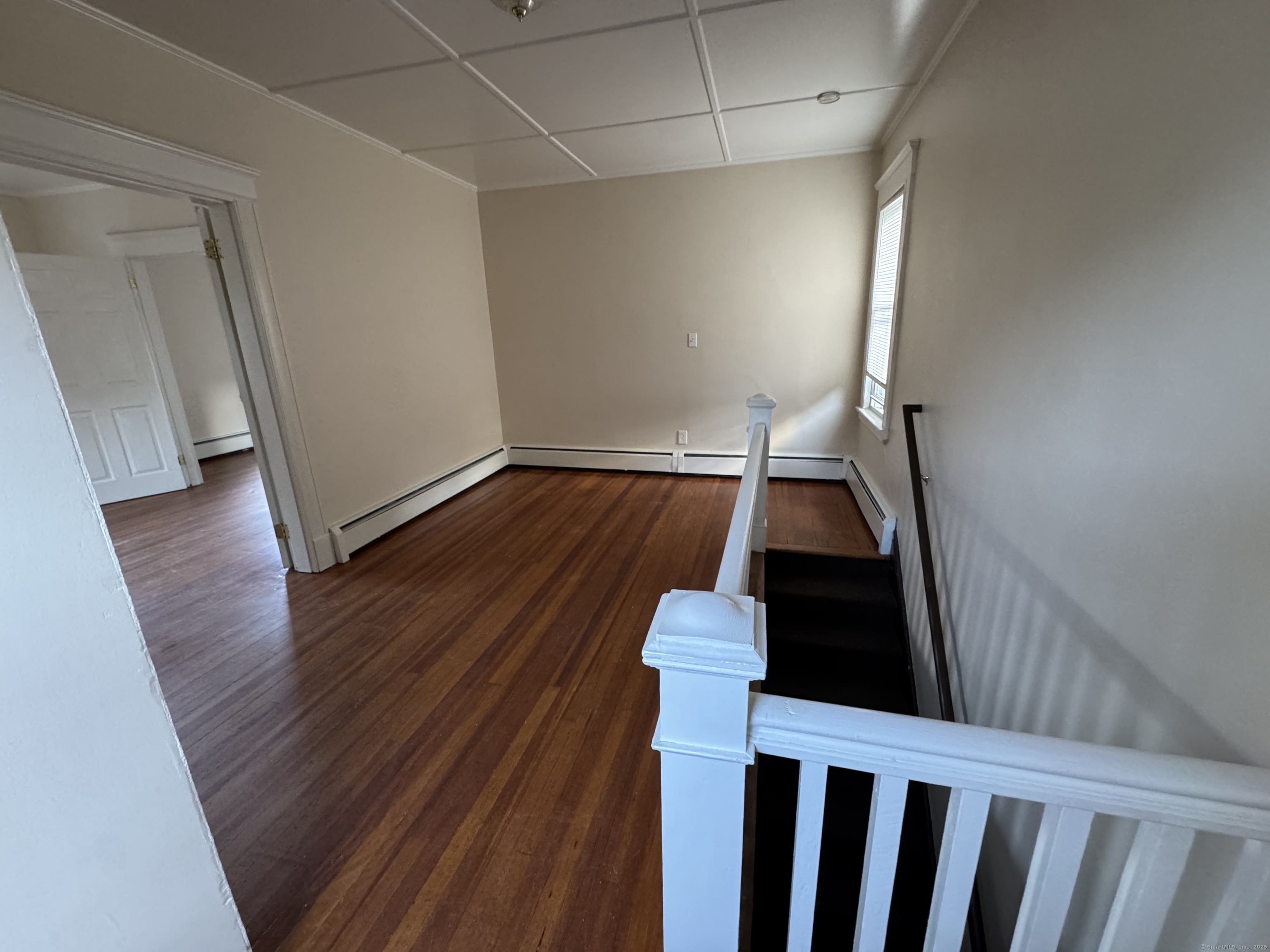 302 Lakeview, Waterbury, 06705, 6 Bedrooms Bedrooms, 0 ,2 BathroomsBathrooms,Multi-family For Sale,For Sale,Lakeview,0,24122420