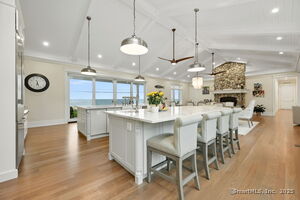 Homes for sale in Stratford, CT | 464 Park Blvd, Stratford, CT 06615 | MLS# 24121452