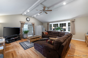 Homes for sale in Woodbury, CT | 49 Scuppo Rd, Woodbury, CT 06798 | MLS# 24123071