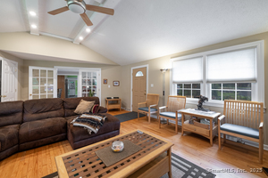 Homes for sale in Woodbury, CT | 49 Scuppo Rd, Woodbury, CT 06798 | MLS# 24123071