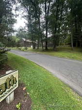 Homes for sale in Avon, CT | 239 Old Farms Rd #APT 18A, Avon, CT 06001 | MLS# 24123035