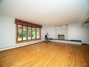 Homes for sale in Bethany, CT | 46 Pleasant Dr, Bethany, CT 06524 | MLS# 24123160