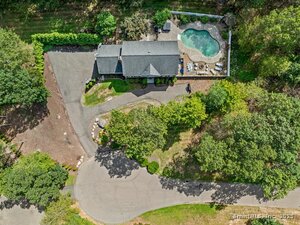 Homes for sale in Madison, CT | 30 Renees Way, Madison, CT 06443 | MLS# 24123251